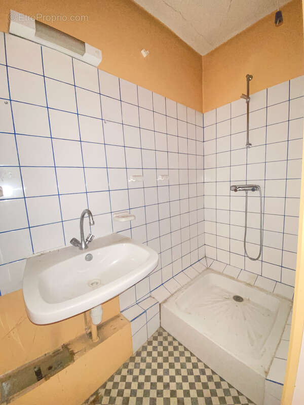 Appartement à LONGUE-JUMELLES