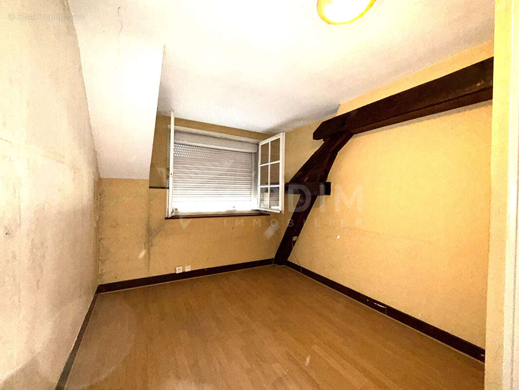 Maison à COSNE-COURS-SUR-LOIRE