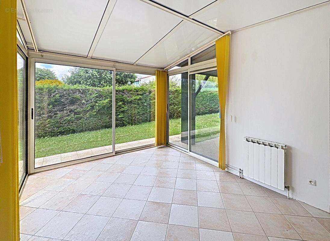 EXCLUSIVITE  THENAC Maison  de plain pied de 6 pièces 122 m2 - photo 11