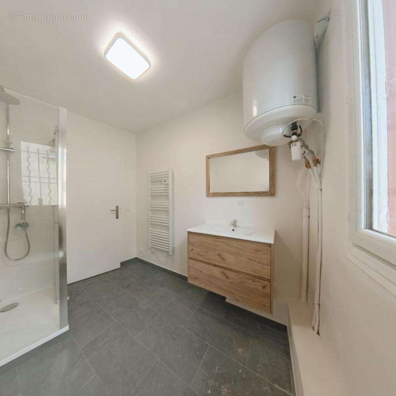 Appartement à FONTENAY-SOUS-BOIS