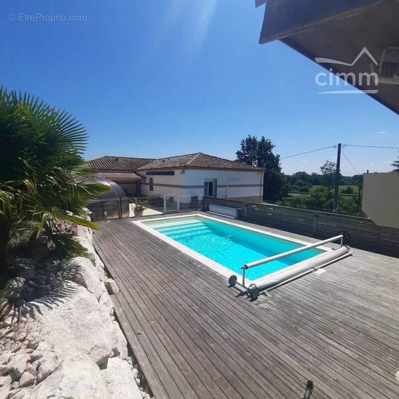 Tres belle maison contemporaine type v grand jardin piscine - photo 4
