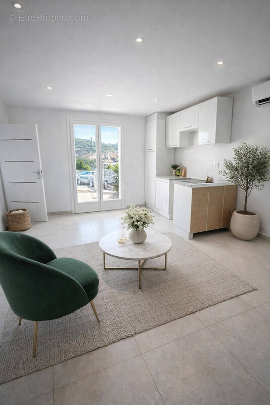 Appartement à PEGOMAS