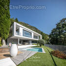 Maison à LA TRONCHE