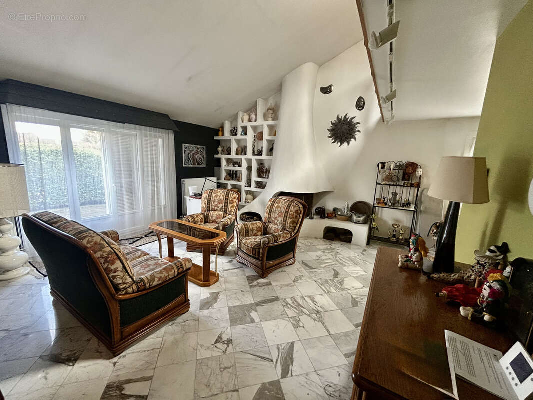 Maison à CLAYE-SOUILLY