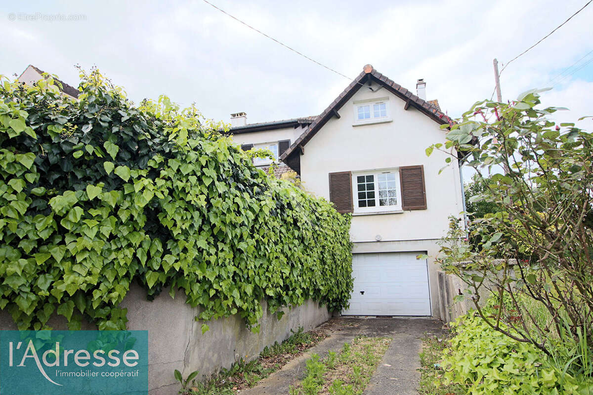 Maison à EPINAY-SUR-ORGE