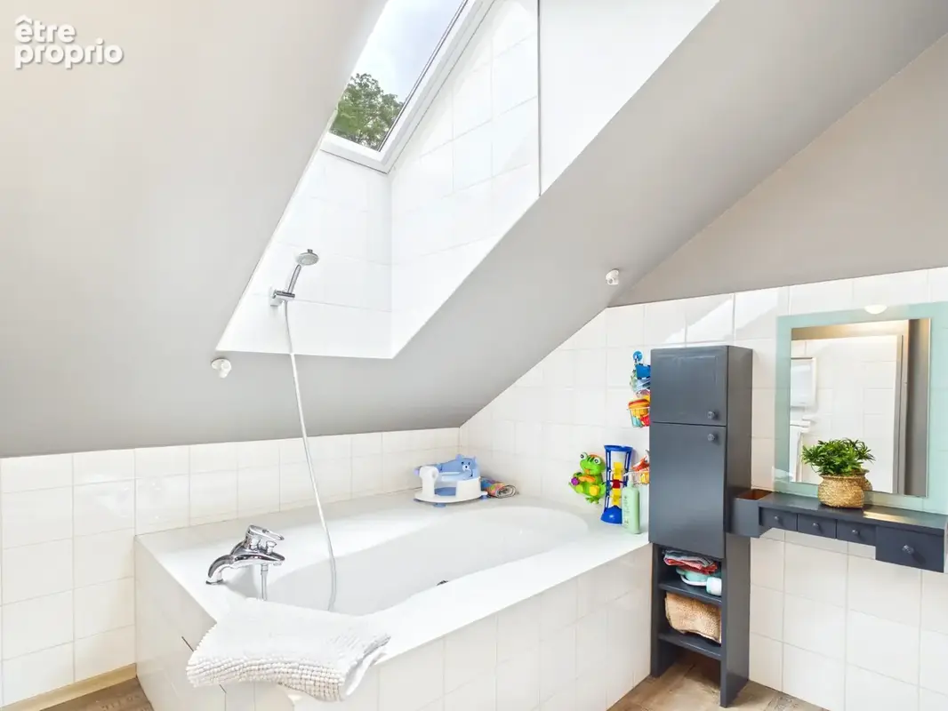 Villa Chalet Cranves Sales - photo 15