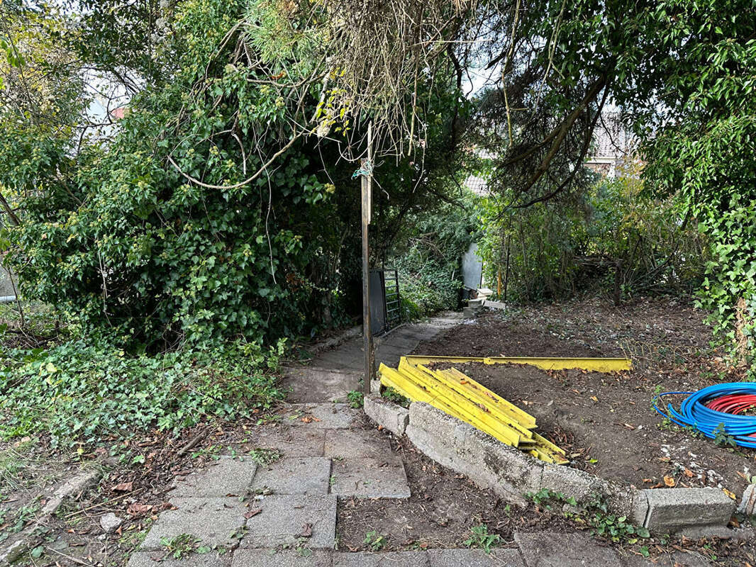 Maison à GOUSSAINVILLE