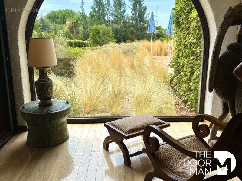 Maison à LA LONDE-LES-MAURES