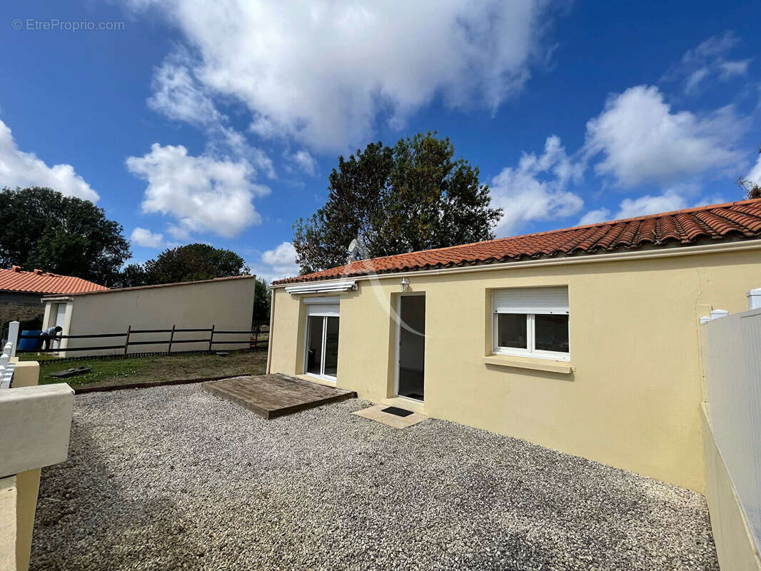 Maison à LE BERNARD