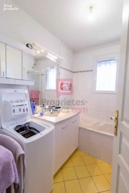 INVESTISSEURS- appt T3  67.32 m2 avec terrasse 14 m2, garage, parking. loué - photo 15