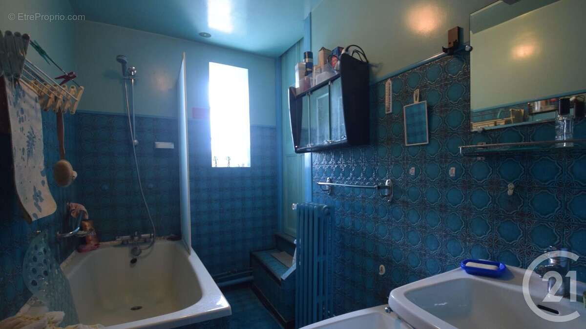 Maison à LES BILLANGES