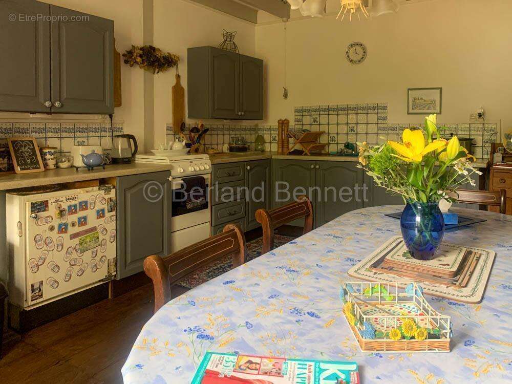 Maison à SAUZE-VAUSSAIS