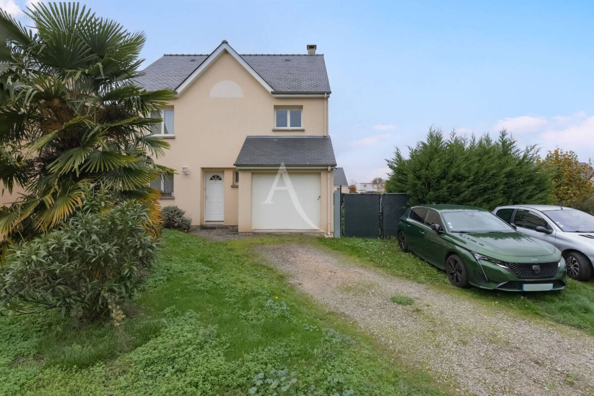Maison à CHATEAUNEUF-SUR-SARTHE