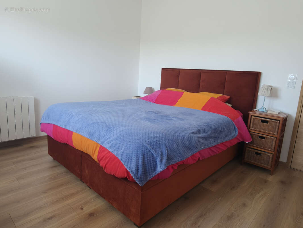 Maison à MONTREUIL-L'ARGILLE