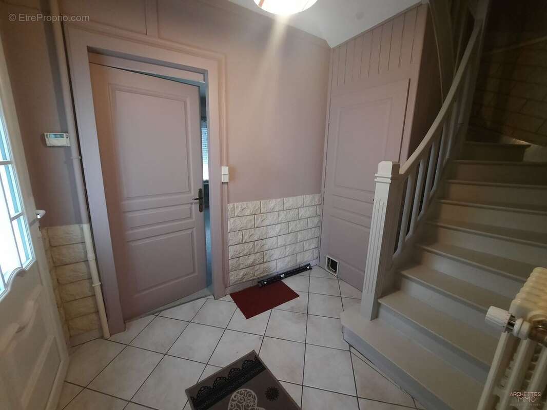 Maison à NOMEXY