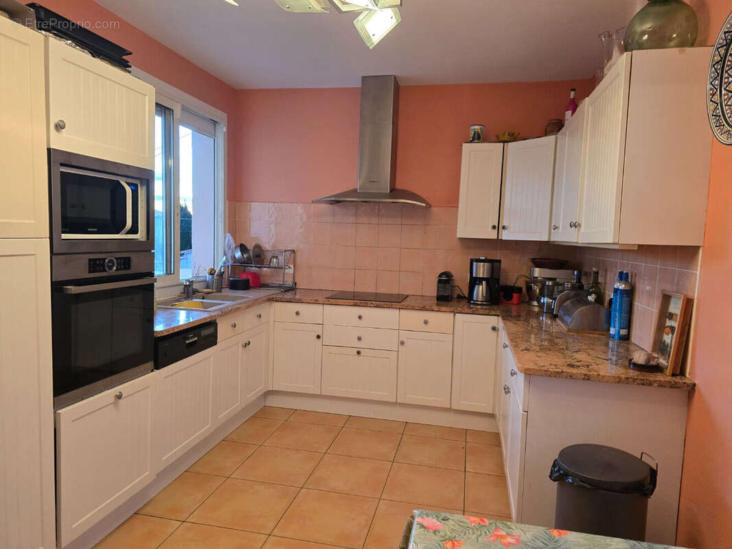 Maison à SIX-FOURS-LES-PLAGES