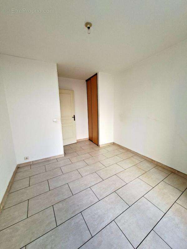 Appartement à LAMBESC