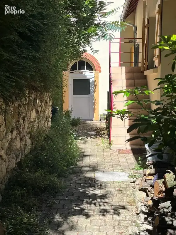 Charmant appartement T5 avec séparation dans un Cadre Verdoyant   Potentiel Locatif Élevé - photo 9