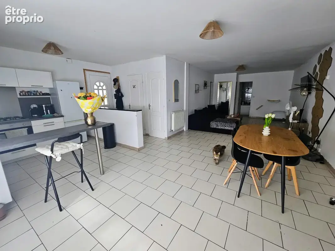 Immeuble de 4 apparts T3 loués non meublés - photo 7