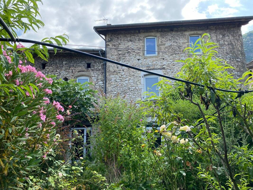 Maison à SAINT-NAZAIRE-EN-ROYANS