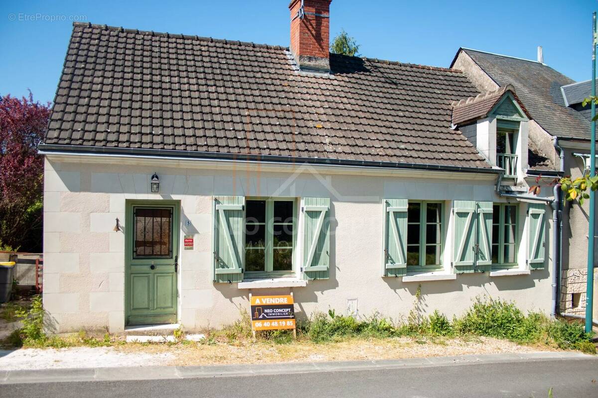 Maison à CERE-LA-RONDE