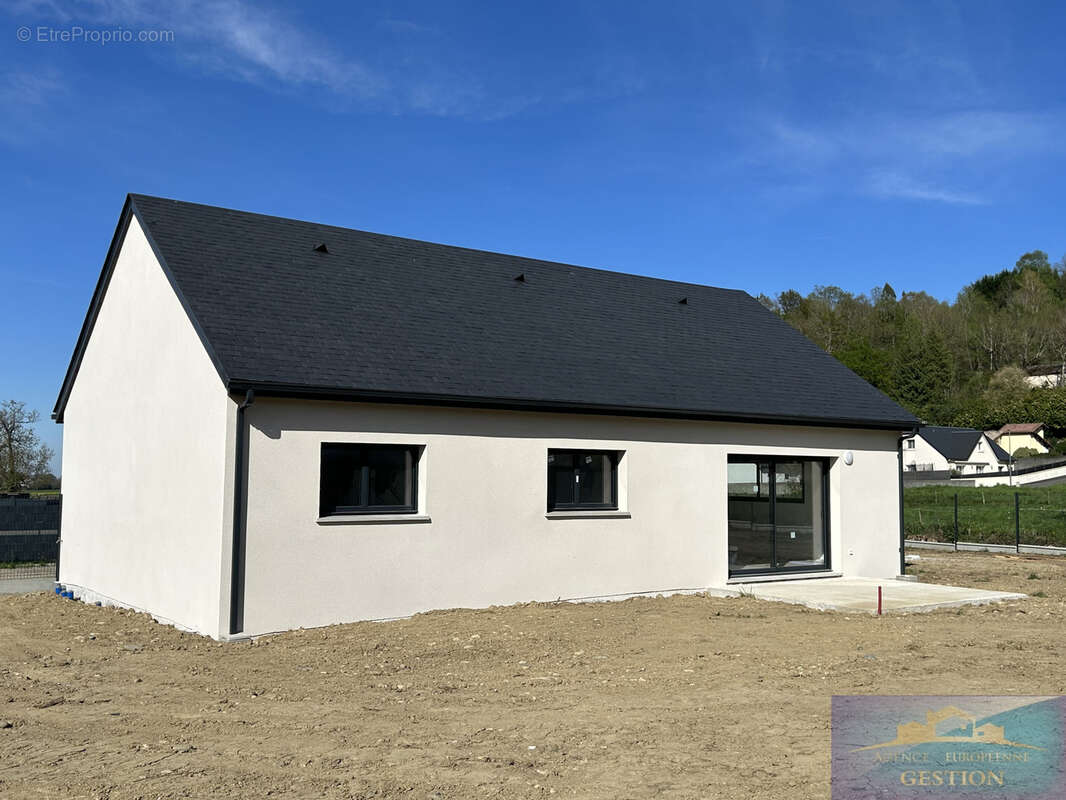 Maison à ADE
