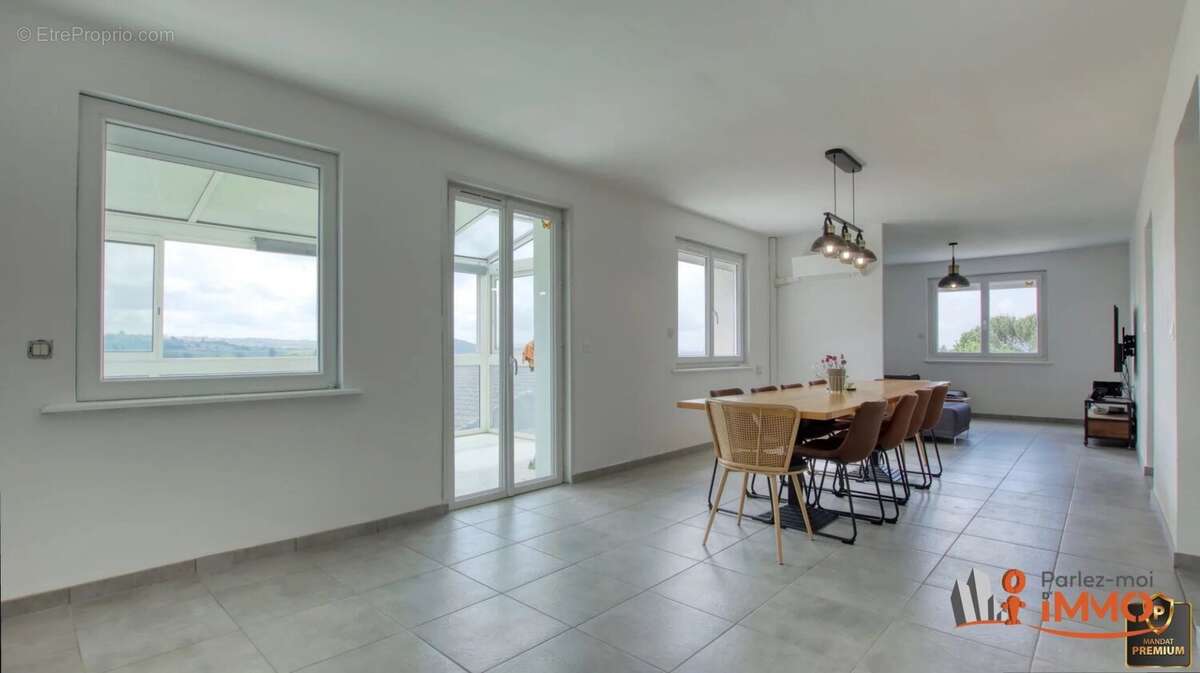 Maison à ROZIER-EN-DONZY