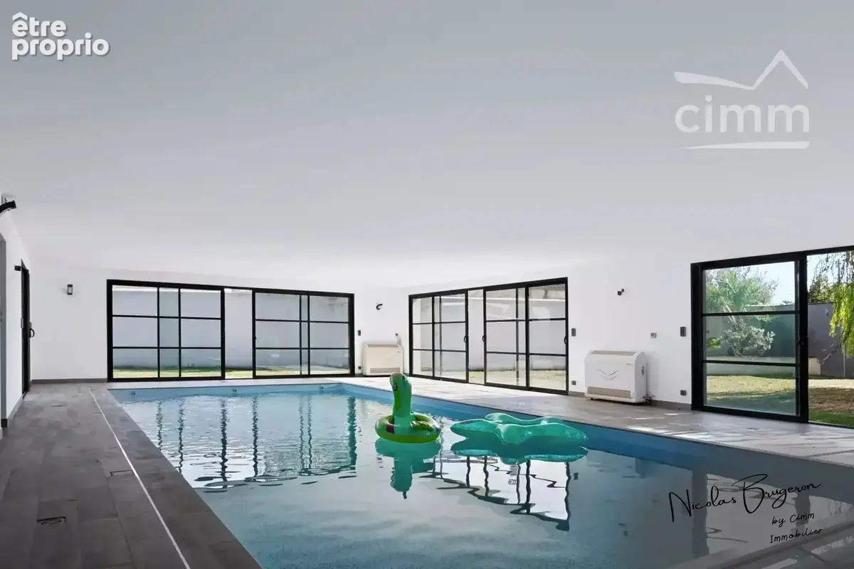 Propriété contemporaine – 374 m² habitables + espace piscine intérieure de 163 m² – Nieulle-sur-Seudre - photo 34