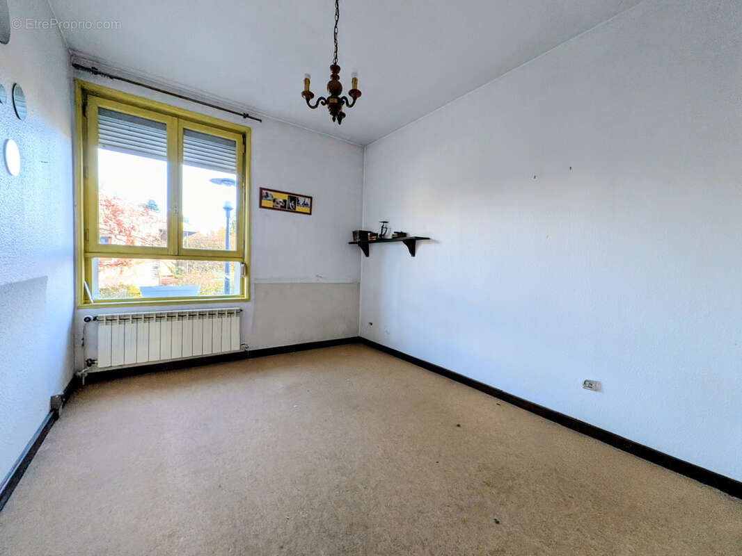 Maison à JARVILLE-LA-MALGRANGE