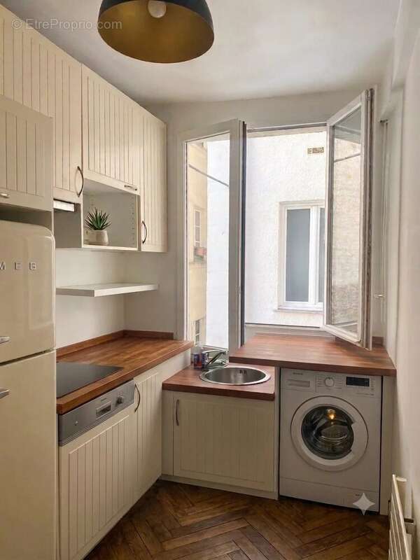 Paris 17e - Épinettes - Charmant 2 pièces lumineux 41 m² - Immeuble ancien - photo 10
