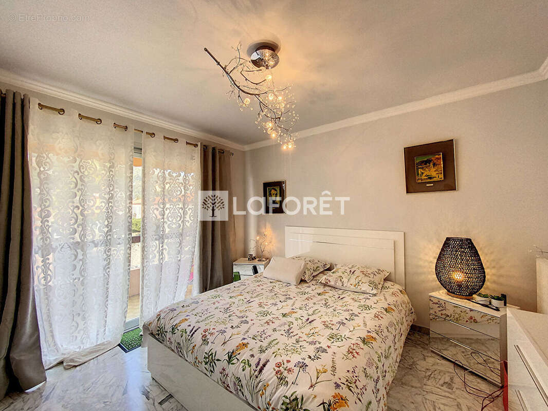Penthouse  123 m² - 4 pièces - garage- vue mer - photo 7