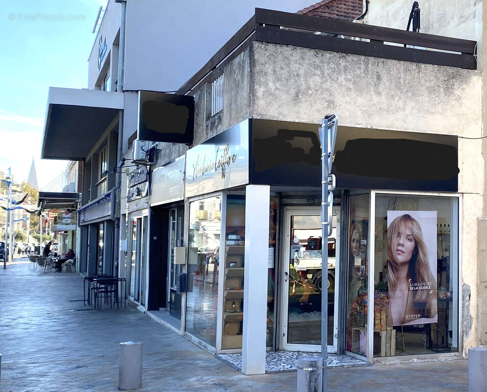 berre l'étang, murs commerciaux occupés de 57m2, centre ville - photo 2