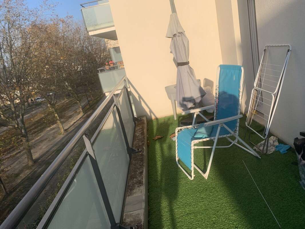 Appartement à CHENOVE