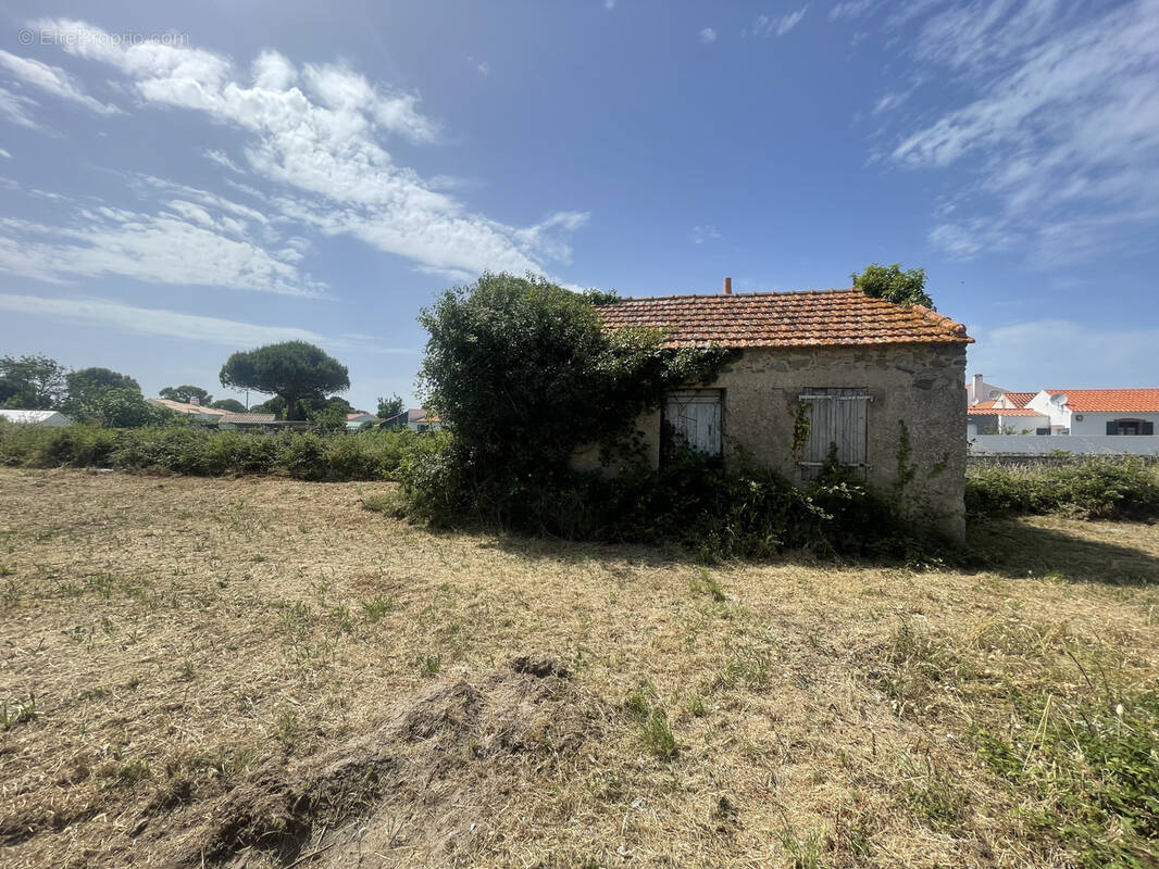 Terrain à NOIRMOUTIER-EN-L'ILE