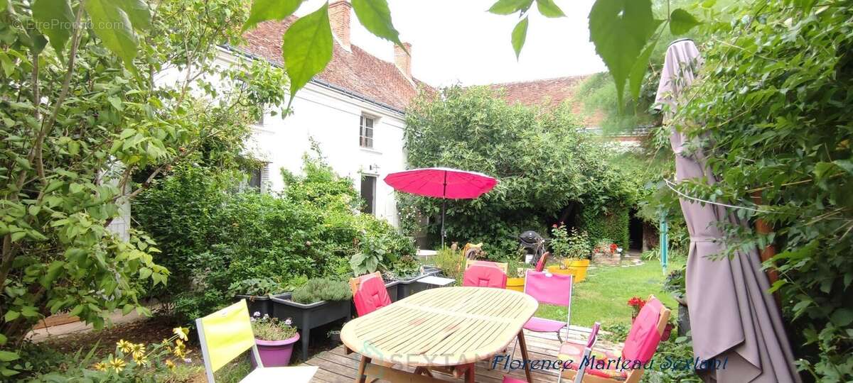 Maison à EPEIGNE-LES-BOIS