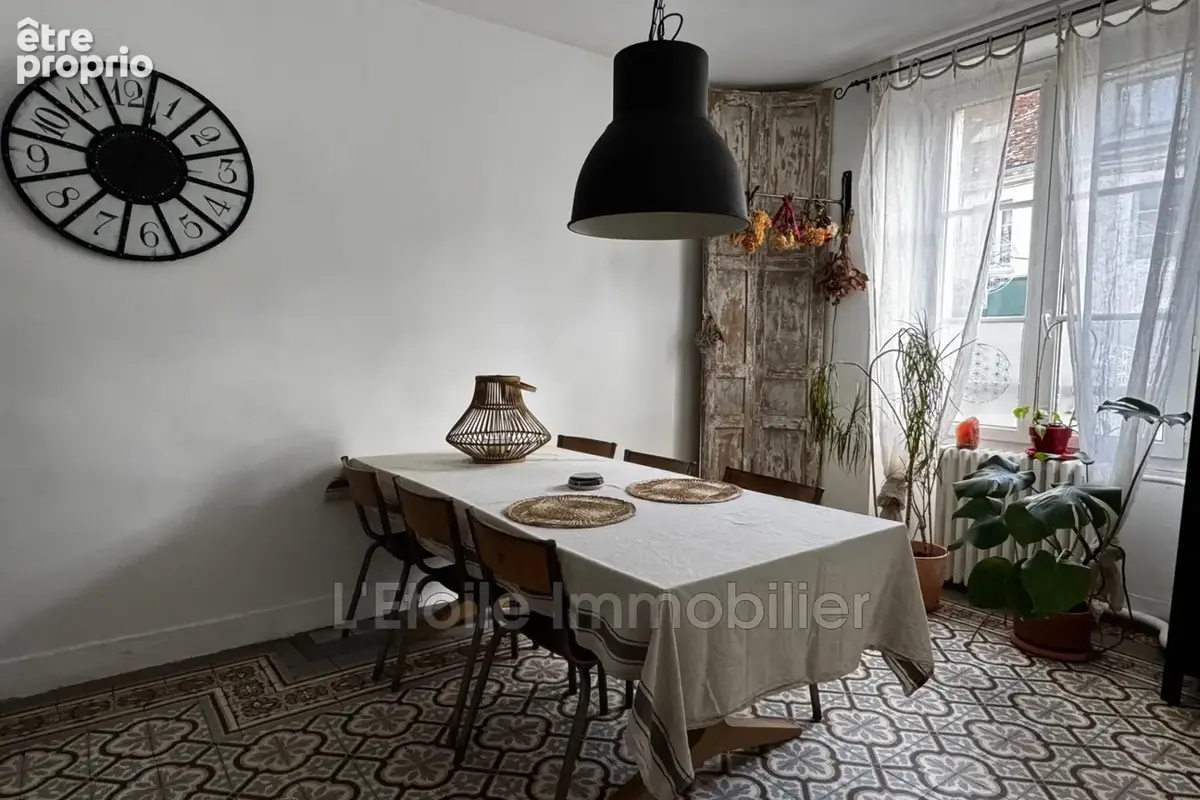 Maison 5 pièces 135 m² à vendre à Mortagne-Au-Perche (61400) - photo 5