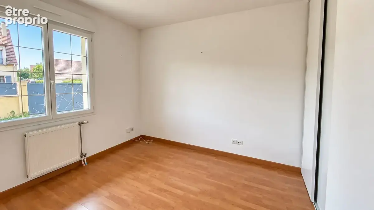 Maison 5 pièces 112 m² à vendre à Orgeres-En-Beauce (28140) - photo 7