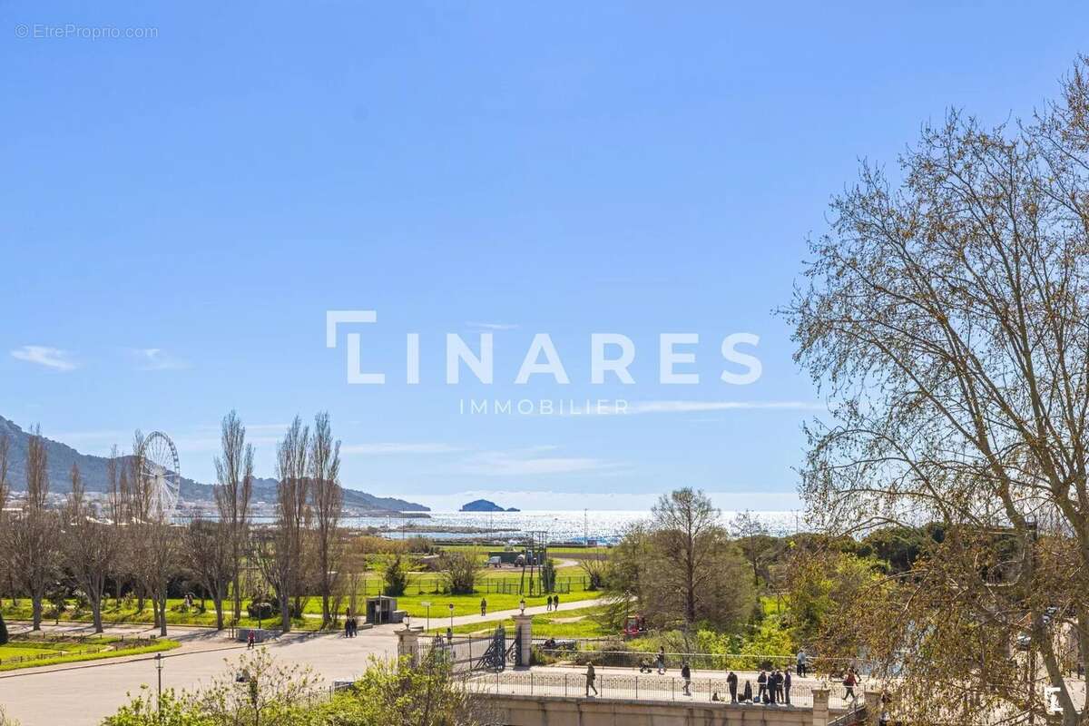 Appartement à MARSEILLE-8E