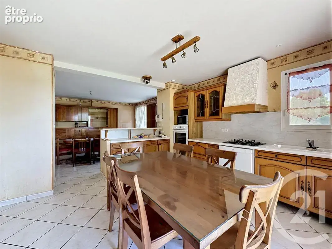 Maison 185 m² à Chaponnay  - photo 10