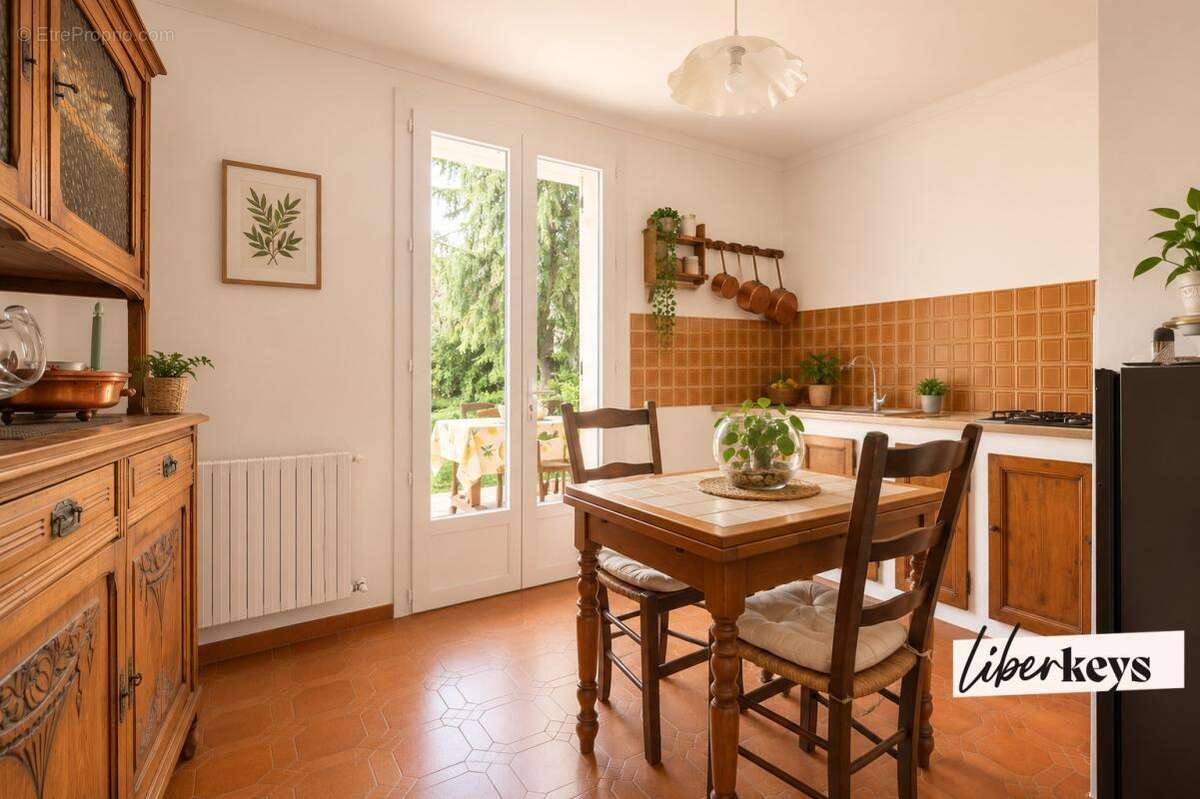 Deux logements, plus de 8 400 m² de terrain, dépendances et cadre de vie privilégié entre Pamiers et Mirepoix - photo 2