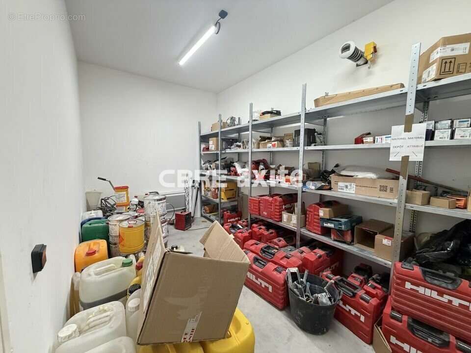 307 m² à Mery  - photo 4