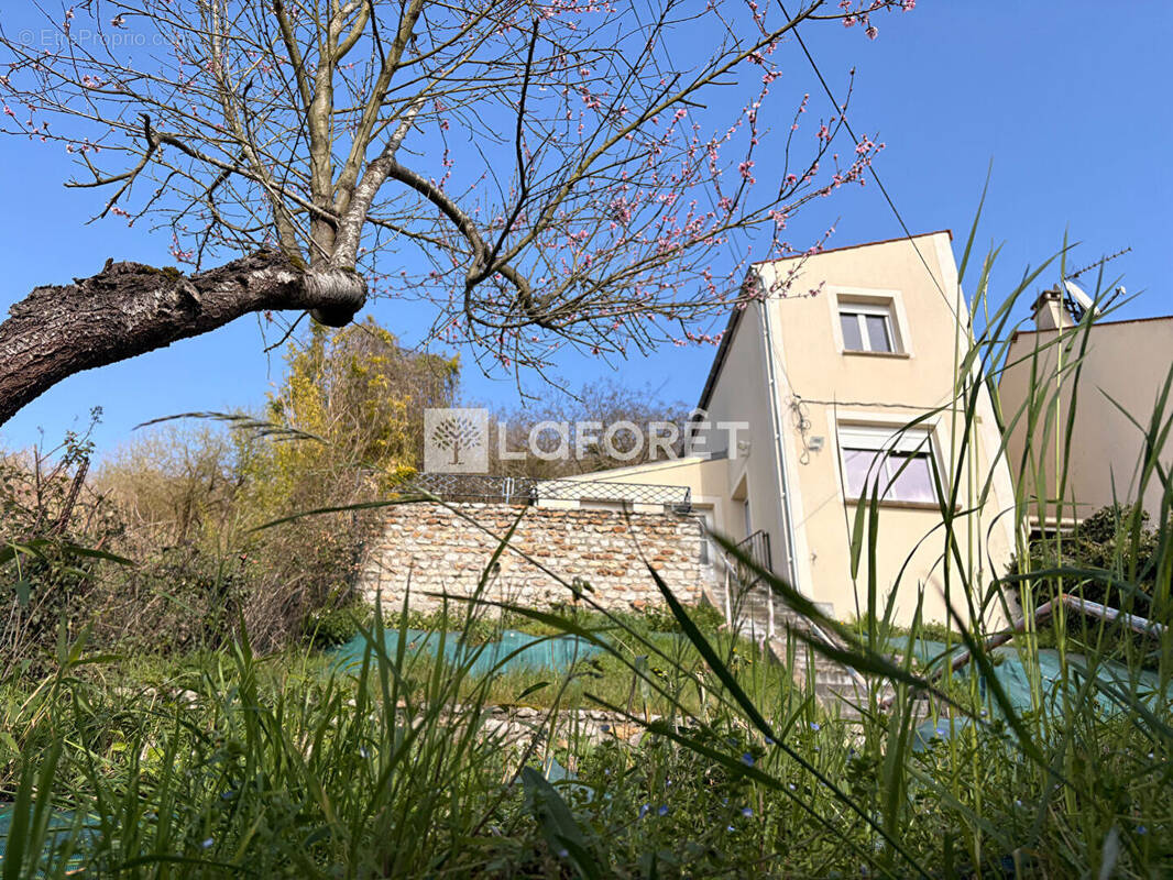 Maison à LIMAY