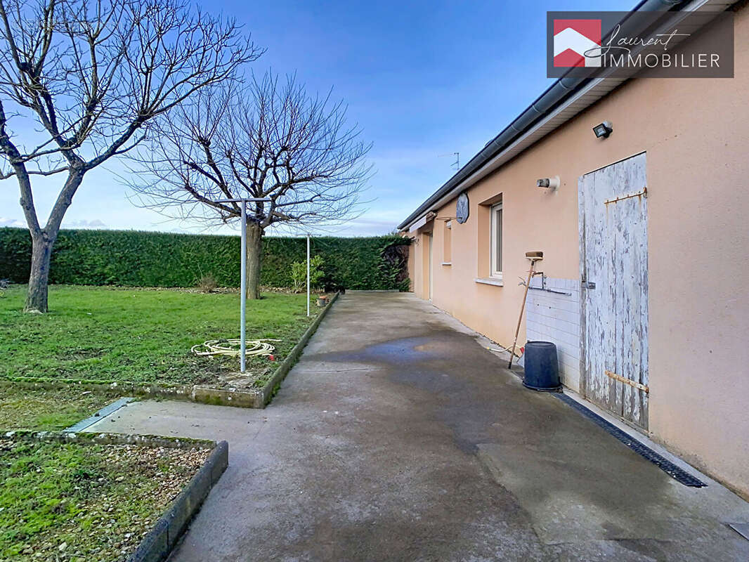 Maison à SENNECEY-LE-GRAND