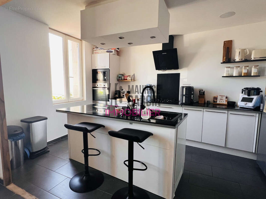 Appartement à NOVES