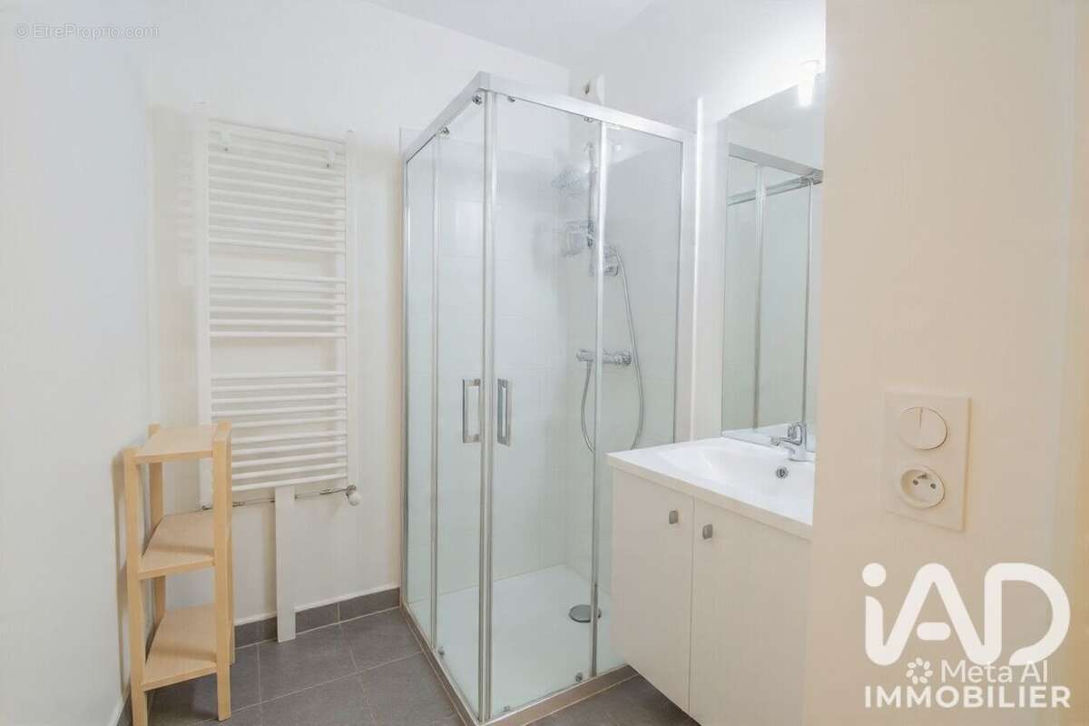 Appartement 101 m² à Bobigny  - photo 9
