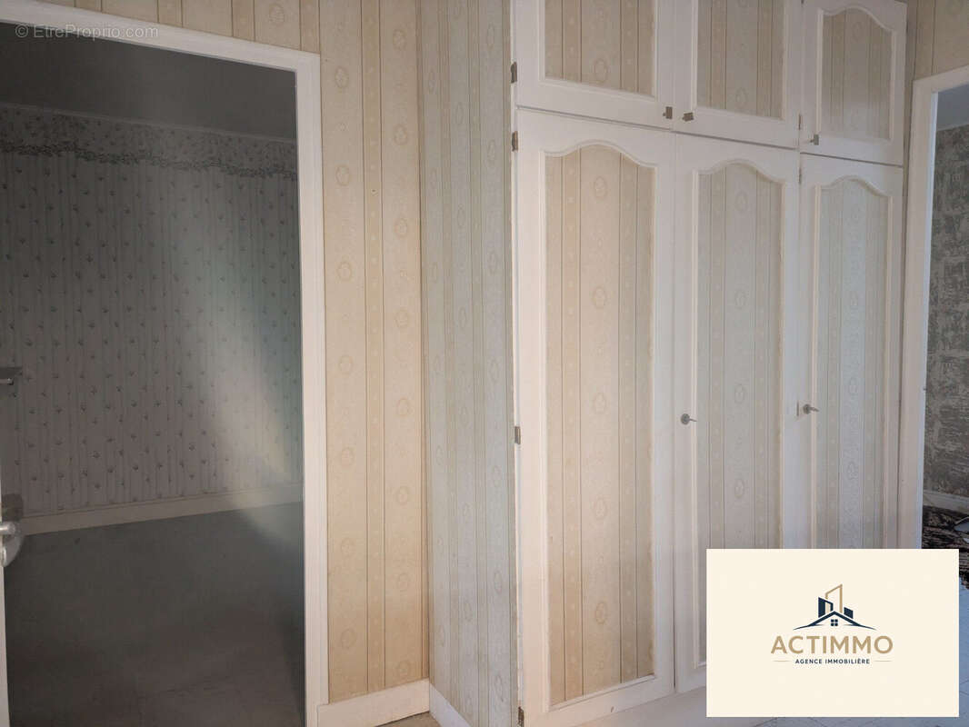 Maison 83 m² à Poilly-Sur-Tholon  - photo 2