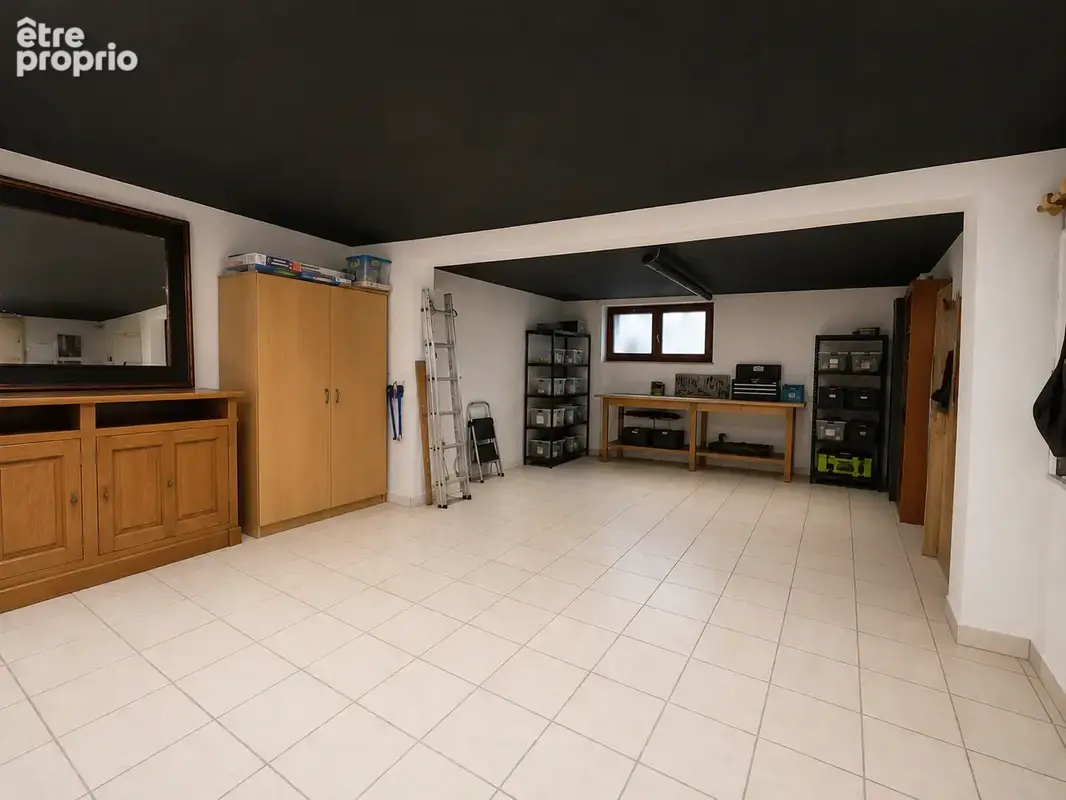 Maison avec sous sol total et panneaux solaires - photo 10