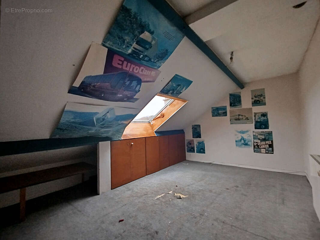 Maison à SAINT-REMY-SUR-AVRE