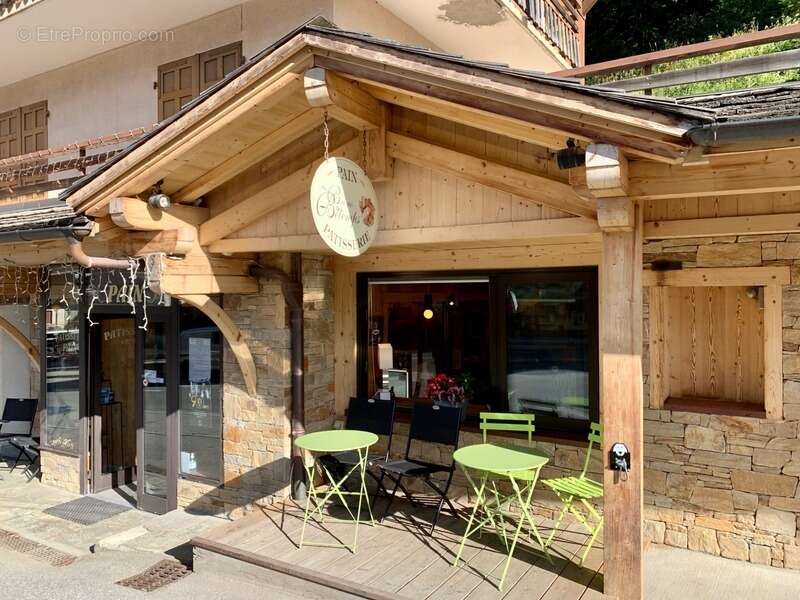LE GRAND BORNAND (74) A vendre, murs commerciaux, local commercial de 40,85m² - photo 7