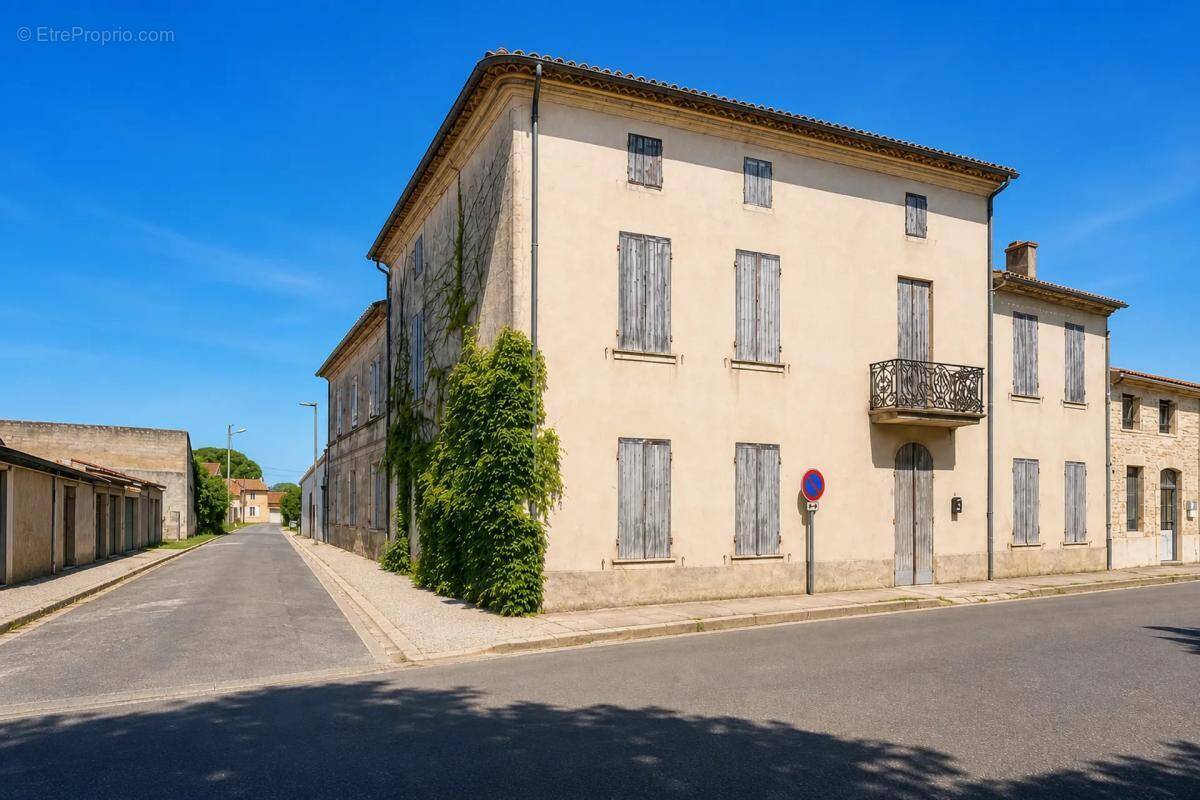 Maison à QUEYRAC